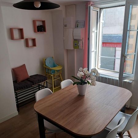 Duplex Cosy Et Douillet Apartment Ernee Bagian luar foto