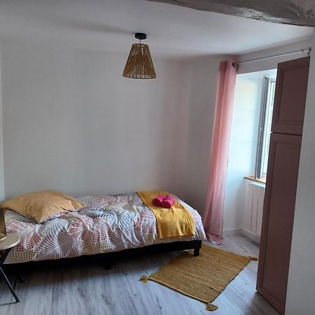 Duplex Cosy Et Douillet Apartment Ernee Bagian luar foto